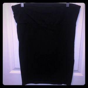 Torrid stretchy black pencil skirt, sz 1